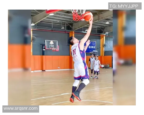 成都篮球队反击战术分析及其在比赛中的得失总结